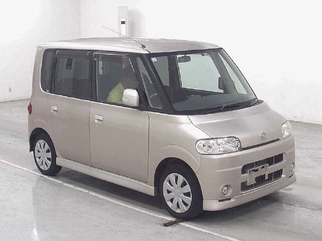 Daihatsu Tanto  с аукциона в Японии