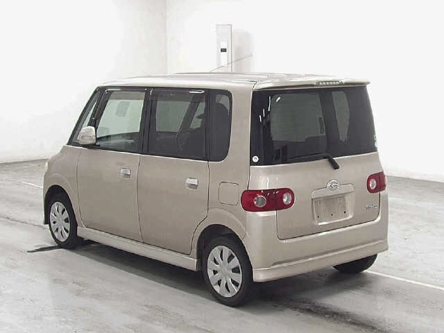 Daihatsu Tanto  с аукциона в Японии