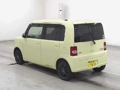 Daihatsu Move Conte