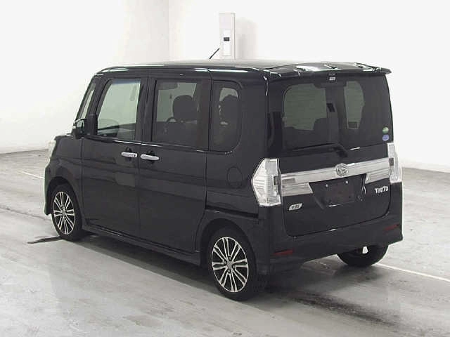Daihatsu Tanto  с аукциона в Японии