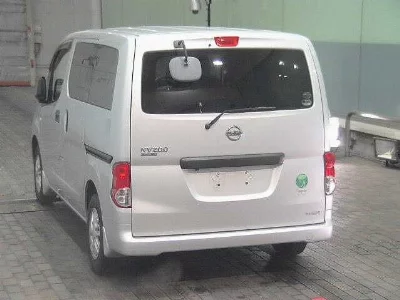 Nissan NV200 VANETTE VAN