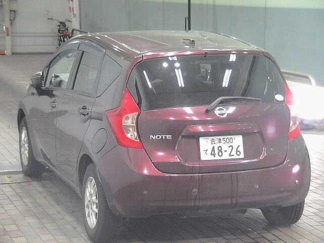 Nissan Note  с аукциона в Японии
