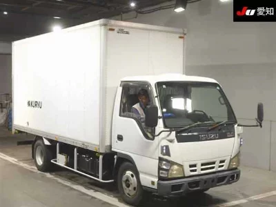 Isuzu Elf