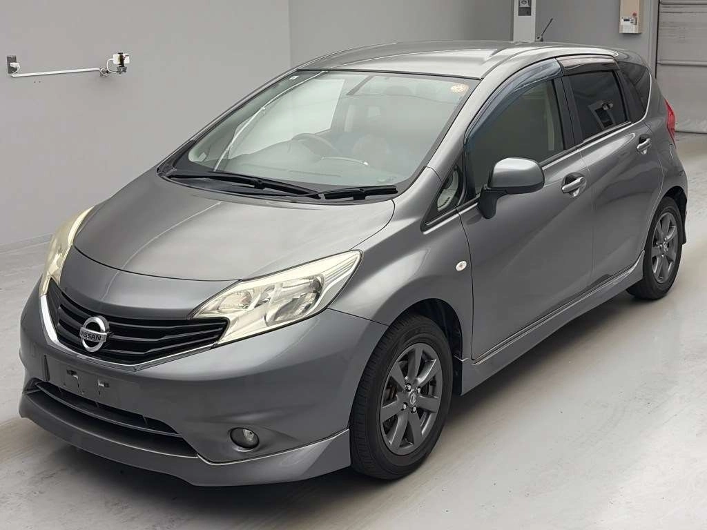 Nissan Note  с аукциона в Японии