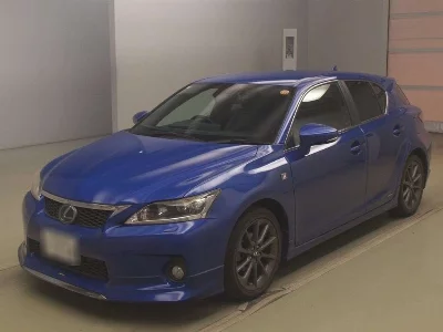 Lexus CT200h