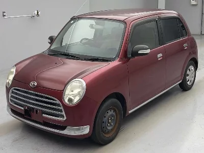 Daihatsu Mira Gino