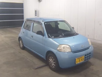 Daihatsu Esse