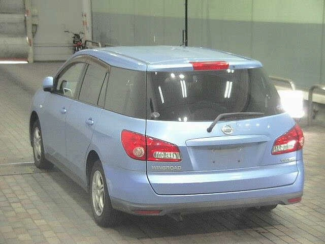 Nissan Wingroad  с аукциона в Японии