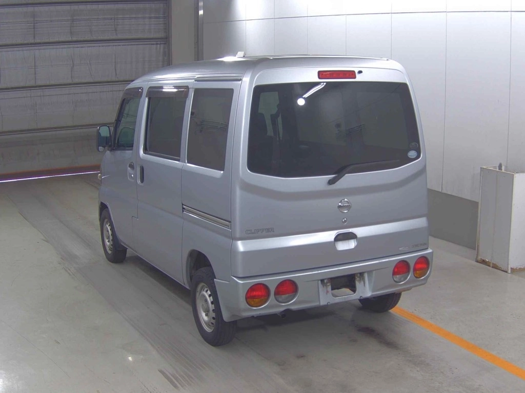Nissan Clipper  с аукциона в Японии