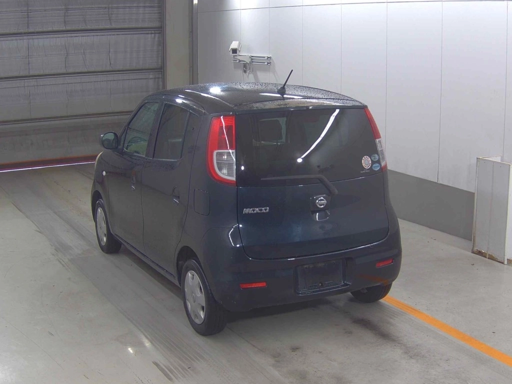 Nissan Moco  с аукциона в Японии