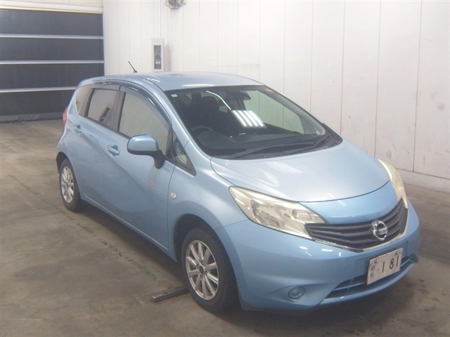Nissan Note  с аукциона в Японии