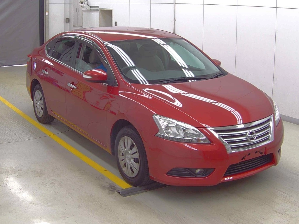 Nissan BLUEBIRD SYLPHY  с аукциона в Японии