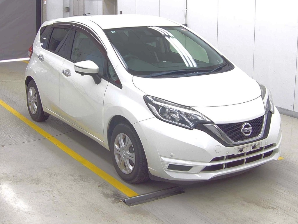 Nissan Note  с аукциона в Японии