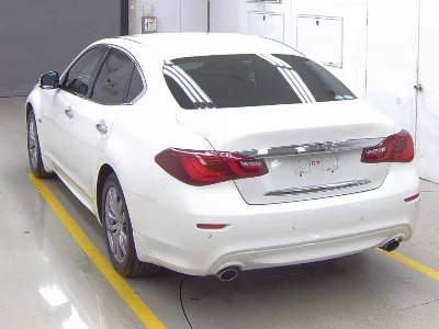 Nissan FUGA HYBRID