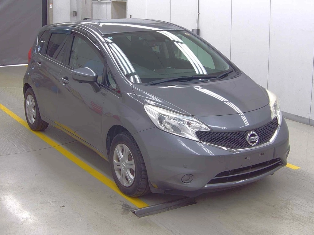 Nissan Note  с аукциона в Японии