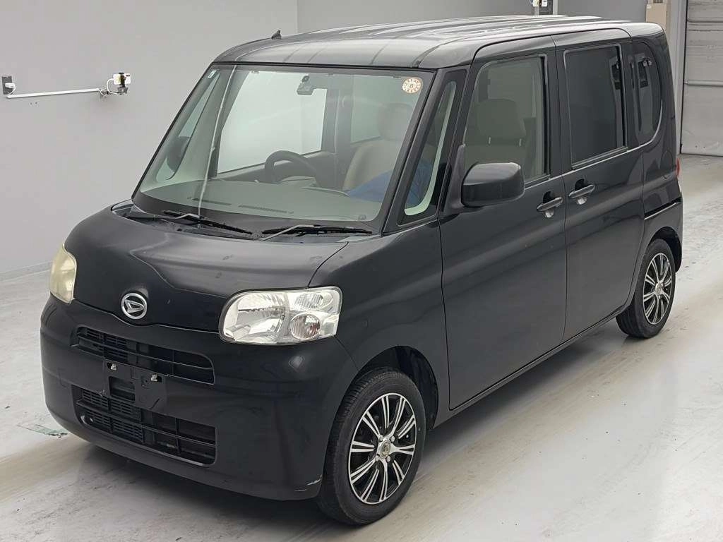 Daihatsu Tanto  с аукциона в Японии