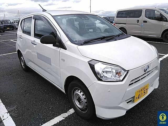 Daihatsu Mira e:S  с аукциона в Японии