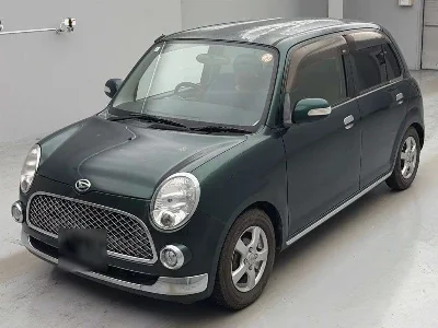 Daihatsu Mira Gino
