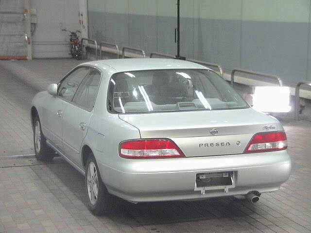 Nissan Presea  с аукциона в Японии