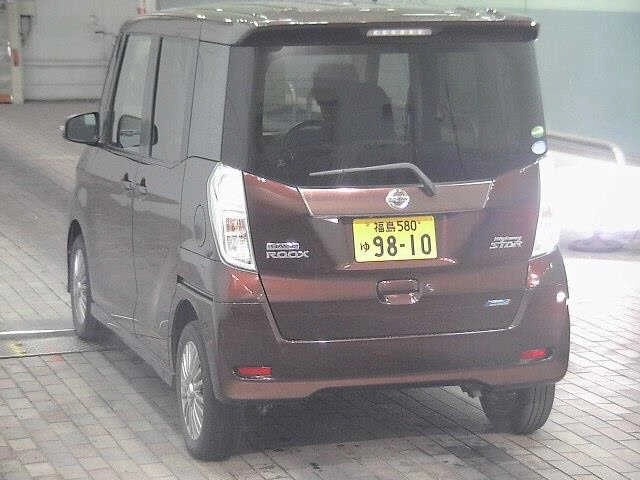 Nissan Dayz Roox  с аукциона в Японии