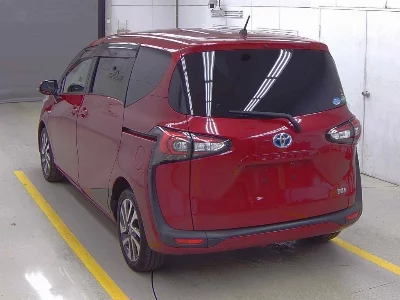 Toyota Sienta