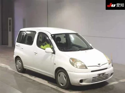 Toyota FUN CARGO