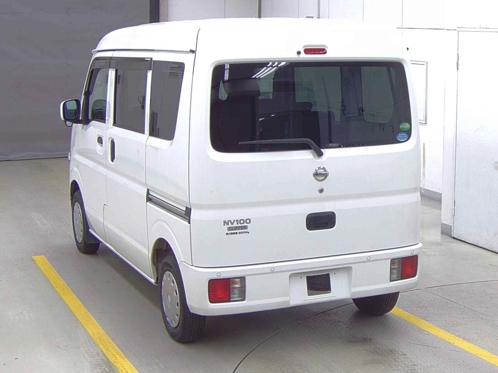 Nissan NV100 Clipper  с аукциона в Японии