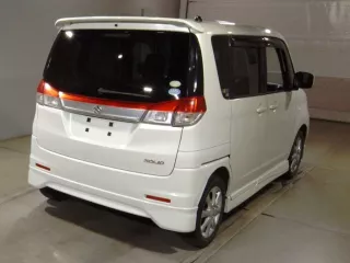 Suzuki Solio