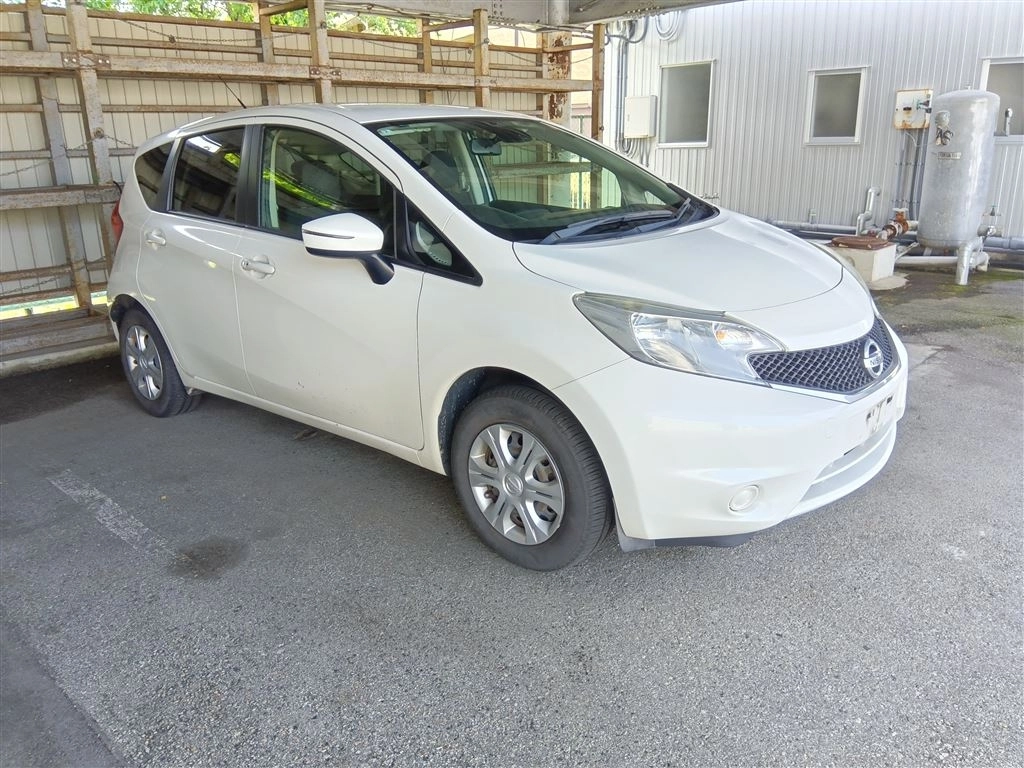 Nissan Note  с аукциона в Японии