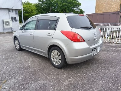 Nissan Tiida