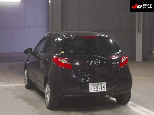 Mazda Demio  с аукциона в Японии