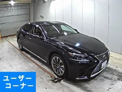 Lexus LS500h
