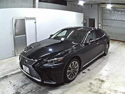 Lexus LS500h