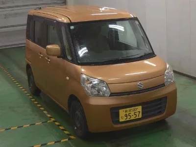 Suzuki Spacia