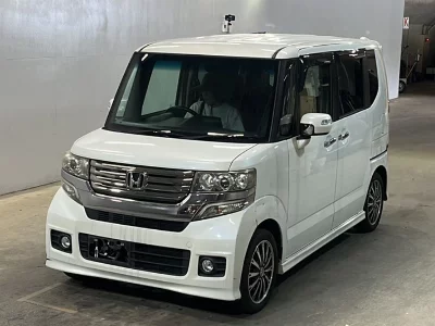 Honda N BOX CUSTOM