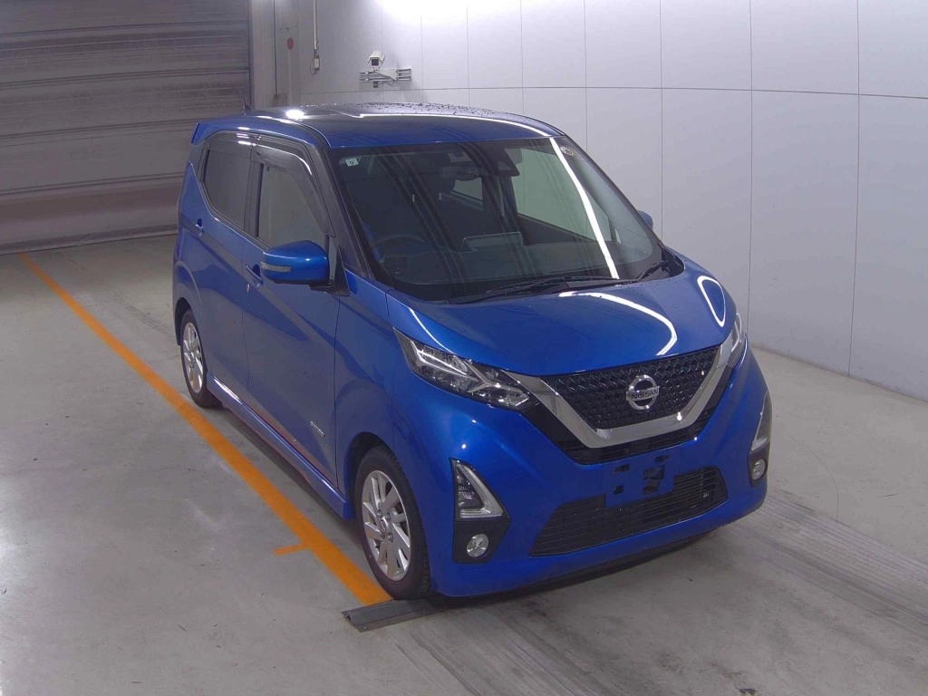 Nissan Dayz  с аукциона в Японии