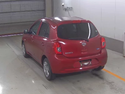 Nissan March