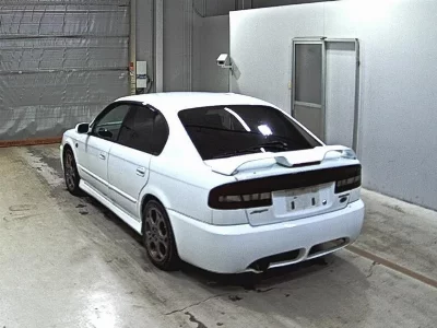 Subaru Legacy B4