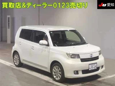 Toyota bB