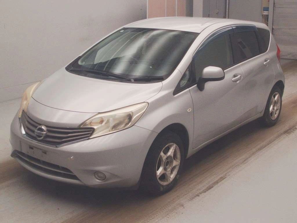 Nissan Note  с аукциона в Японии
