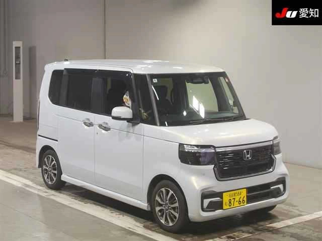 Honda N BOX CUSTOM  с аукциона в Японии