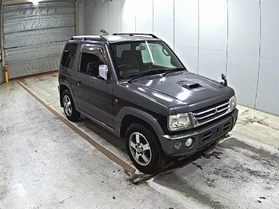 Mitsubishi Pajero Mini