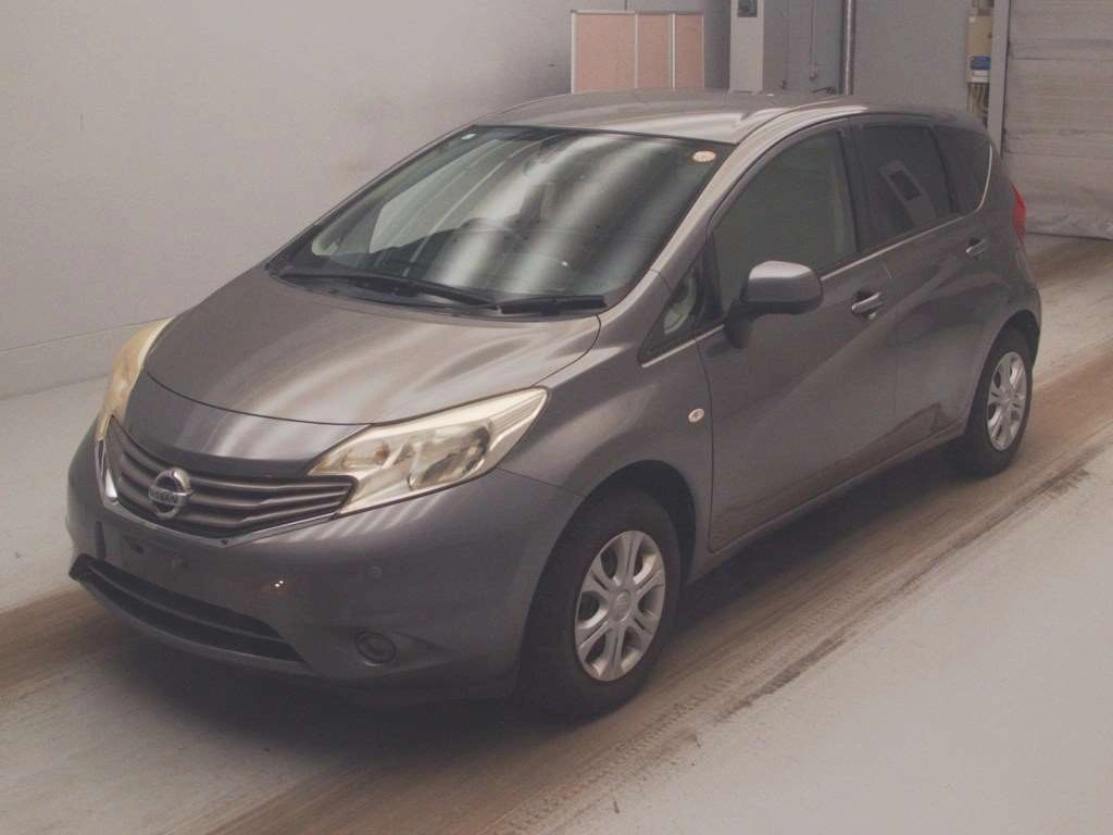 Nissan Note  с аукциона в Японии