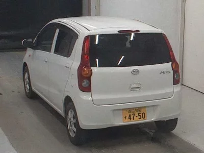 Daihatsu Mira