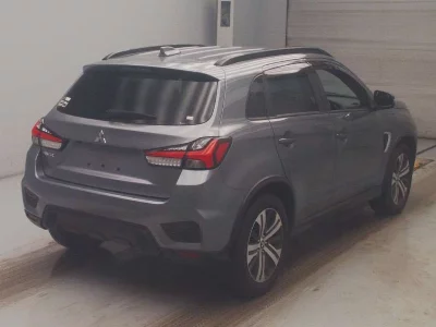 Mitsubishi RVR