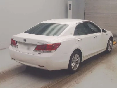 Toyota CROWN HYBRID