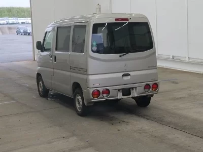 Mitsubishi Minicab