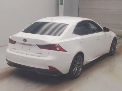 Lexus IS300h