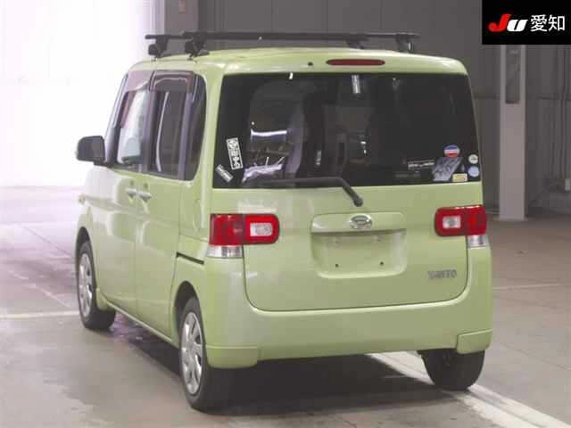 Daihatsu Tanto  с аукциона в Японии