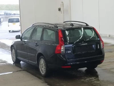 Volvo V50